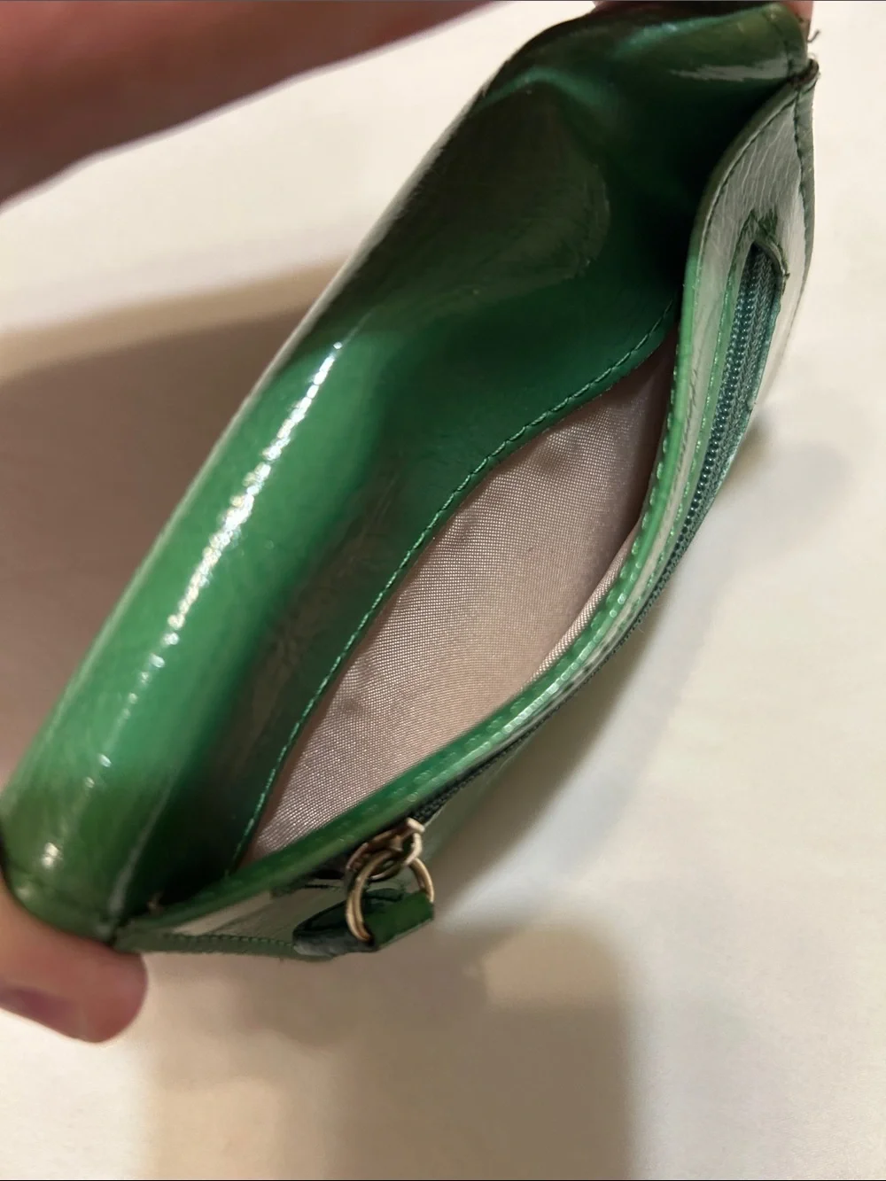Liz Claiborne Emerald Green Leather Fold Wallet with Gold Tone Clasp